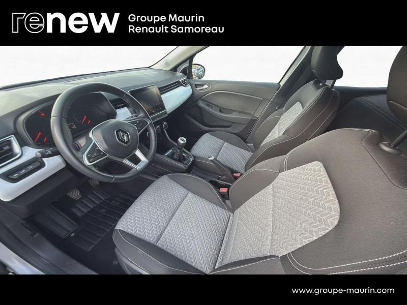 Photo 10 de l’annonce de RENAULT Clio d’occasion à vendre à SAMOREAU