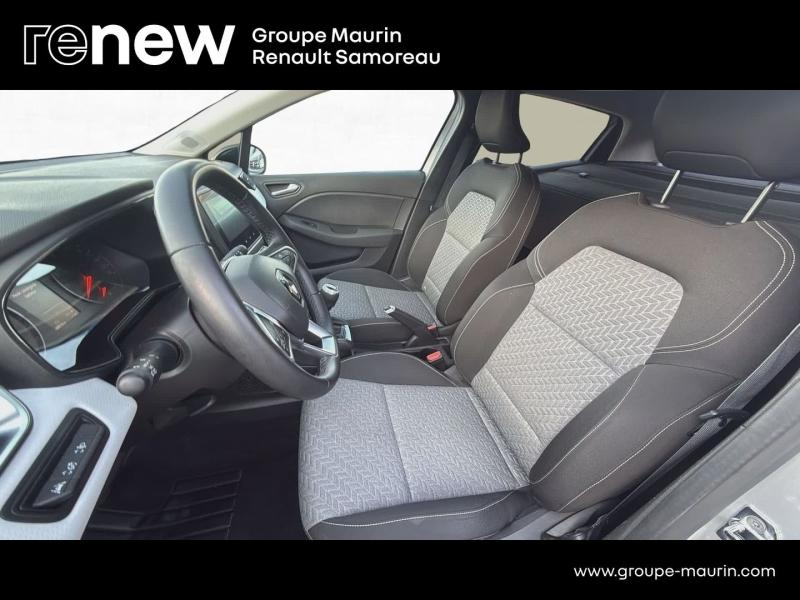 Photo 11 de l’annonce de RENAULT Clio d’occasion à vendre à SAMOREAU