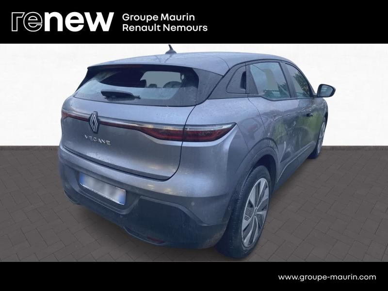 Photo 3 de l’annonce de RENAULT Megane d’occasion à vendre à SAINT PIERRE LES NEMOURS