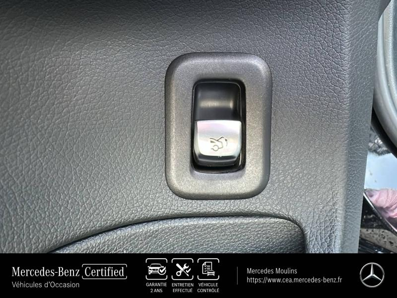 Photo 14 de l’annonce de MERCEDES-BENZ Classe C d’occasion à vendre à MONTLUÇON