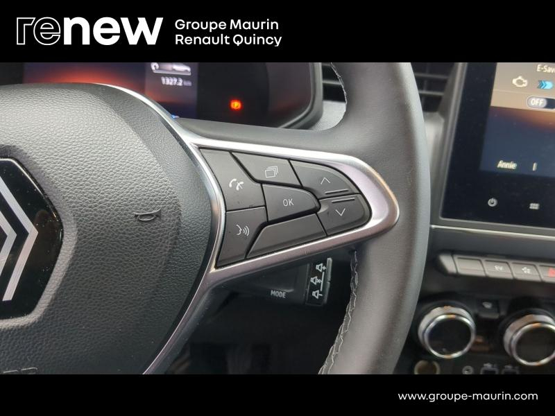 Photo 11 de l’annonce de RENAULT Clio d’occasion à vendre à QUINCY-SOUS-SÉNART