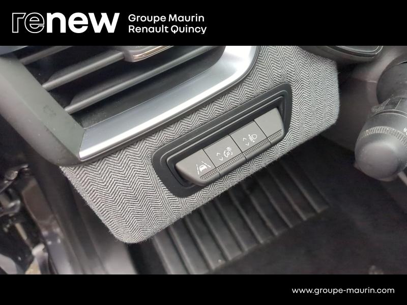 Photo 19 de l’annonce de RENAULT Clio d’occasion à vendre à QUINCY-SOUS-SÉNART