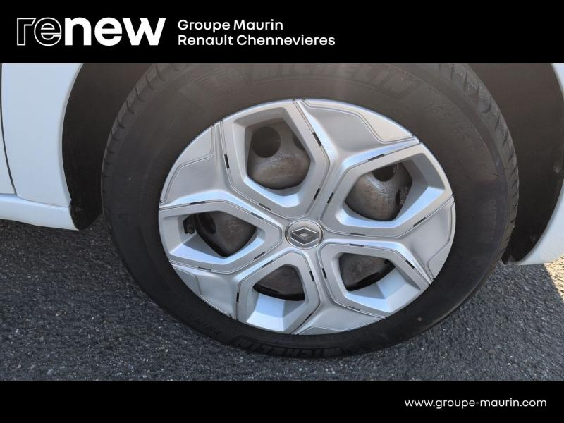 Photo 12 de l’annonce de RENAULT Twingo d’occasion à vendre à CHENNEVIÈRES-SUR-MARNE