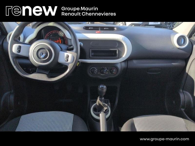 Photo 16 de l’annonce de RENAULT Twingo d’occasion à vendre à CHENNEVIÈRES-SUR-MARNE