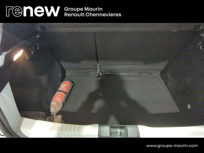 Photo 12 de l’annonce de DACIA Sandero d’occasion à vendre à CHENNEVIÈRES-SUR-MARNE