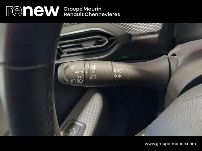 Photo 19 de l’annonce de DACIA Sandero d’occasion à vendre à CHENNEVIÈRES-SUR-MARNE