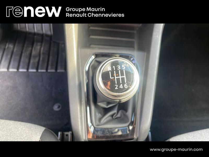 Photo 12 de l’annonce de RENAULT Clio d’occasion à vendre à CHENNEVIÈRES-SUR-MARNE