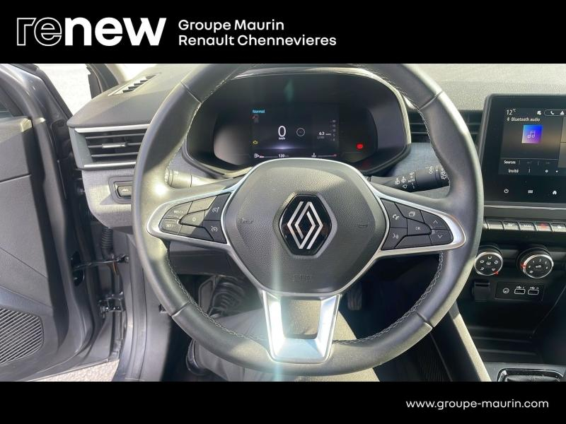 Photo 13 de l’annonce de RENAULT Clio d’occasion à vendre à CHENNEVIÈRES-SUR-MARNE