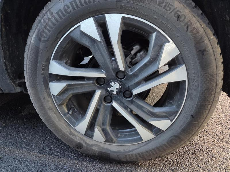 Photo 20 de l’annonce de PEUGEOT 2008 d’occasion à vendre à AUBIÈRE