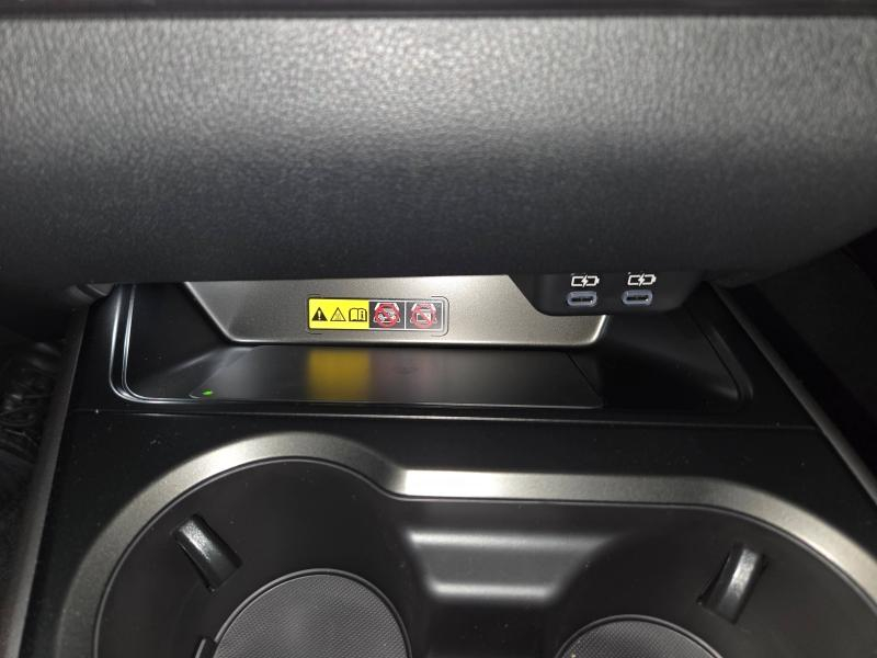 Photo 11 de l’annonce de LEXUS UX d’occasion à vendre à AUBIÈRE