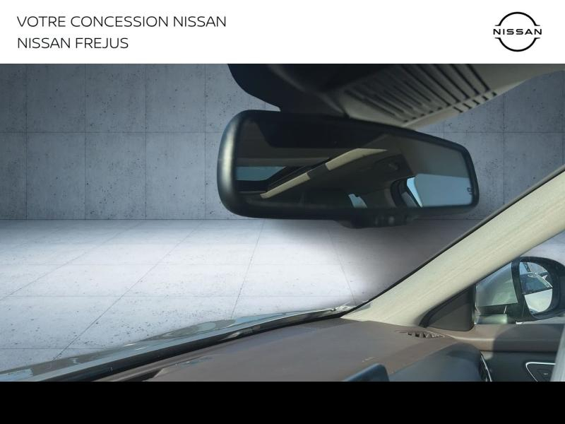 Photo 10 de l’annonce de NISSAN X-Trail d’occasion à vendre à FRÉJUS