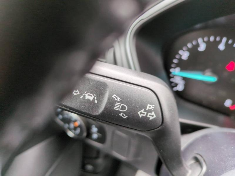 Photo 9 de l’annonce de FORD Focus Active d’occasion à vendre à NÎMES