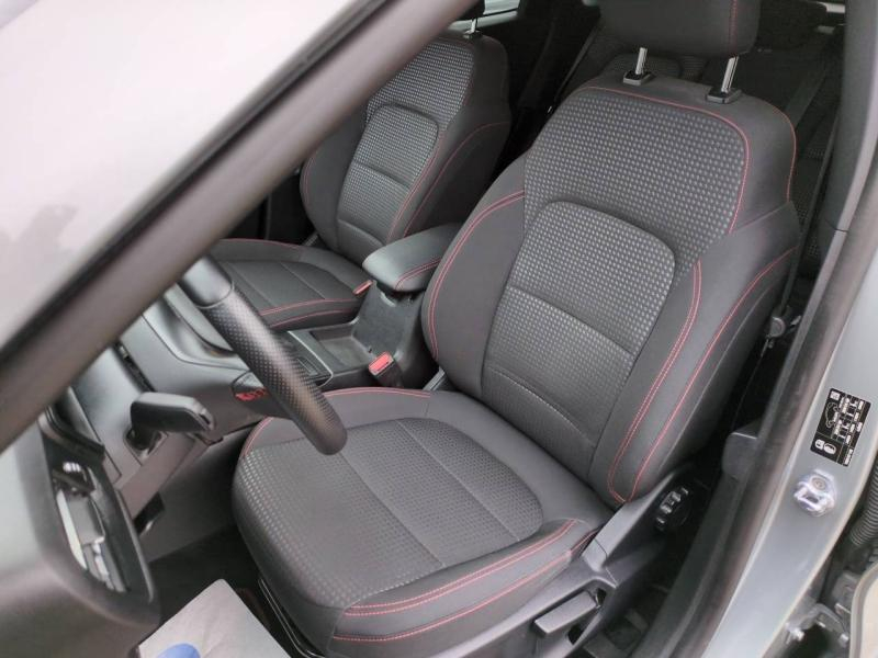 Photo 17 de l’annonce de FORD Kuga d’occasion à vendre à NÎMES