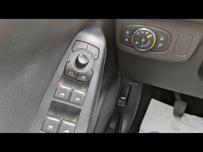 Photo 14 de l’annonce de FORD Puma d’occasion à vendre à NÎMES