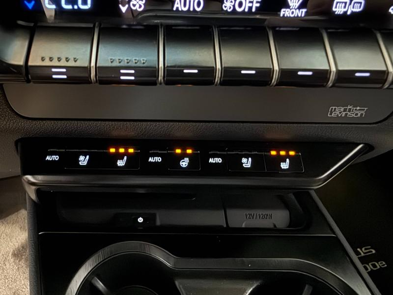 Photo 20 de l’annonce de LEXUS UX d’occasion à vendre à MONTFAVET