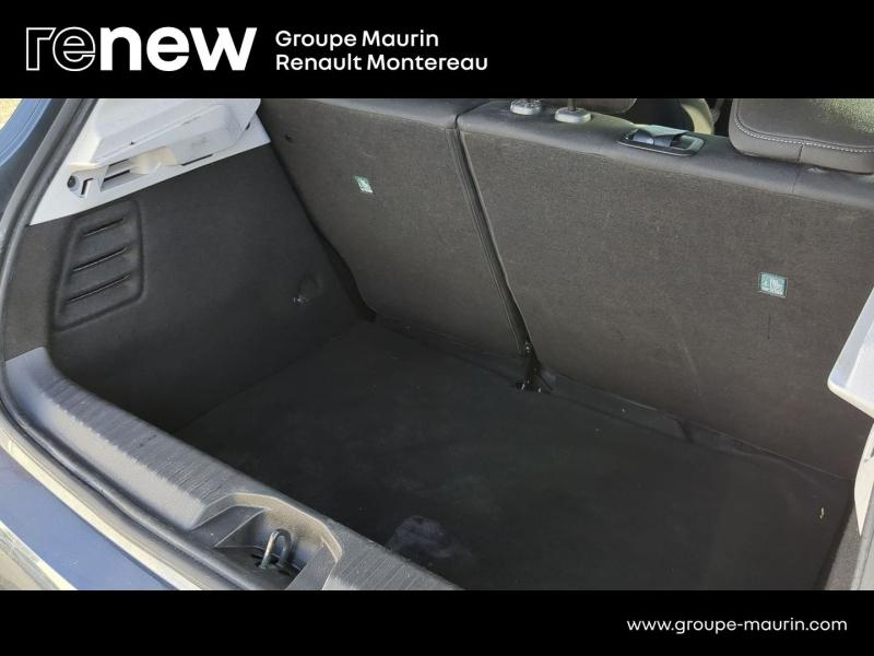 Photo 14 de l’annonce de RENAULT Clio d’occasion à vendre à VARENNES SUR SEINE