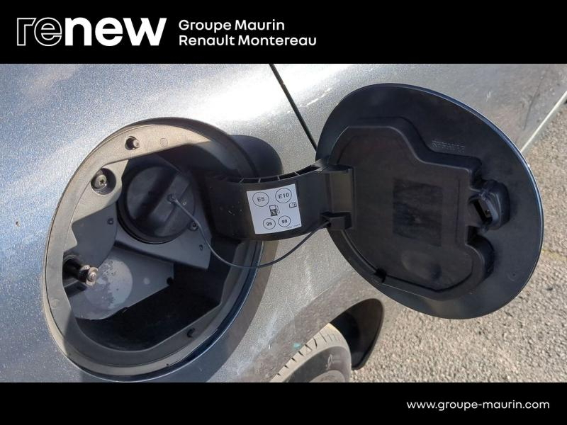 Photo 17 de l’annonce de RENAULT Clio d’occasion à vendre à VARENNES SUR SEINE