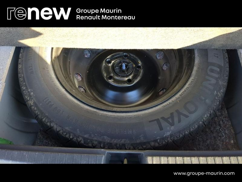 Photo 15 de l’annonce de DACIA Duster d’occasion à vendre à VARENNES SUR SEINE