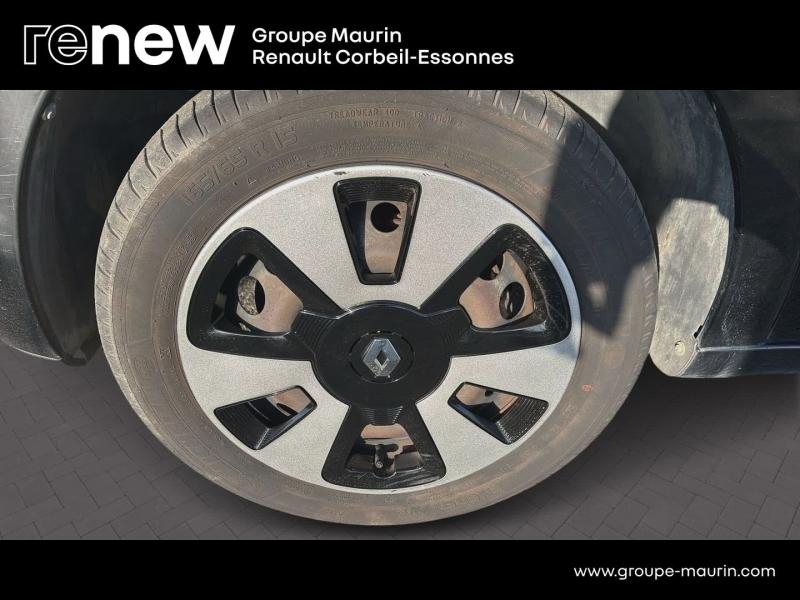 Photo 9 de l’annonce de RENAULT Twingo d’occasion à vendre à CORBEIL-ESSONNES