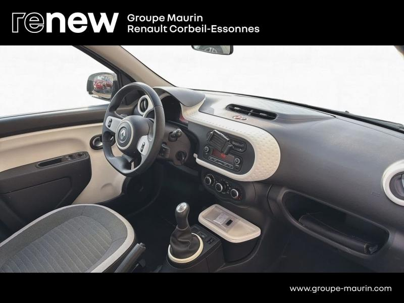 Photo 17 de l’annonce de RENAULT Twingo d’occasion à vendre à CORBEIL-ESSONNES