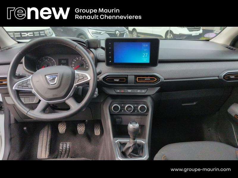 Photo 18 de l’annonce de DACIA Sandero d’occasion à vendre à CHENNEVIÈRES-SUR-MARNE