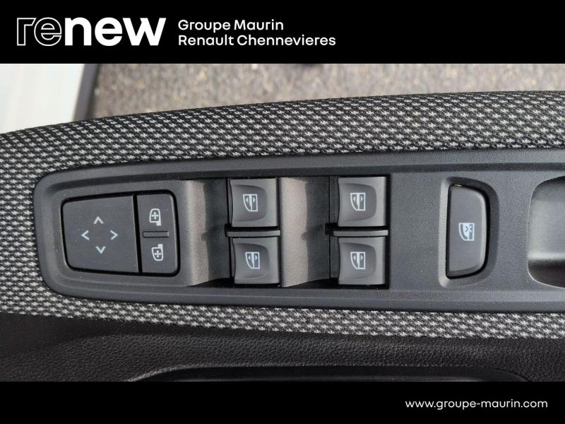 Photo 19 de l’annonce de DACIA Sandero d’occasion à vendre à CHENNEVIÈRES-SUR-MARNE