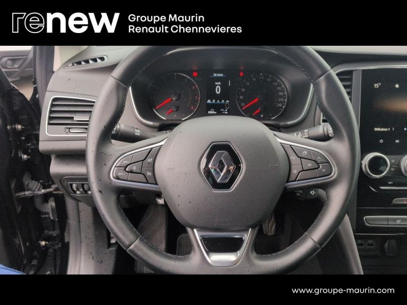 Photo 20 de l’annonce de RENAULT Megane d’occasion à vendre à CHENNEVIÈRES-SUR-MARNE