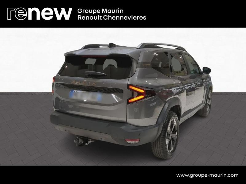 Photo 5 de l’annonce de DACIA  d’occasion à vendre à CHENNEVIÈRES-SUR-MARNE