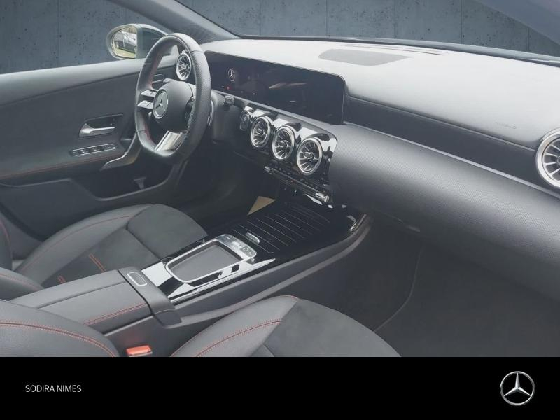 Photo 15 de l’annonce de MERCEDES-BENZ Classe A d’occasion à vendre à NIMES