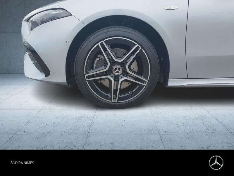 Photo 12 de l’annonce de MERCEDES-BENZ Classe A d’occasion à vendre à NIMES