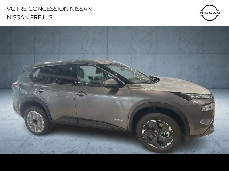 Photo 4 de l’annonce de NISSAN X-Trail d’occasion à vendre à FRÉJUS