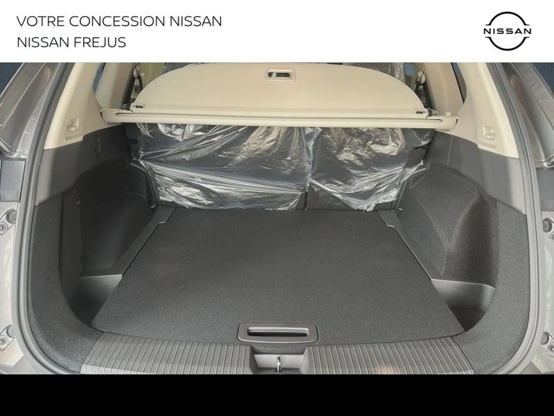 Photo 7 de l’annonce de NISSAN X-Trail d’occasion à vendre à FRÉJUS