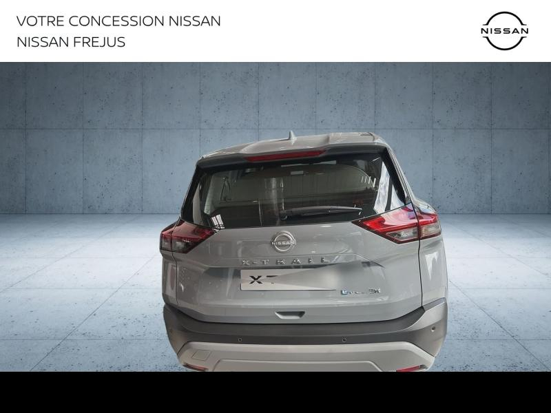 Photo 10 de l’annonce de NISSAN X-Trail d’occasion à vendre à FRÉJUS