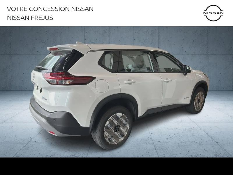 Photo 9 de l’annonce de NISSAN X-Trail d’occasion à vendre à FRÉJUS