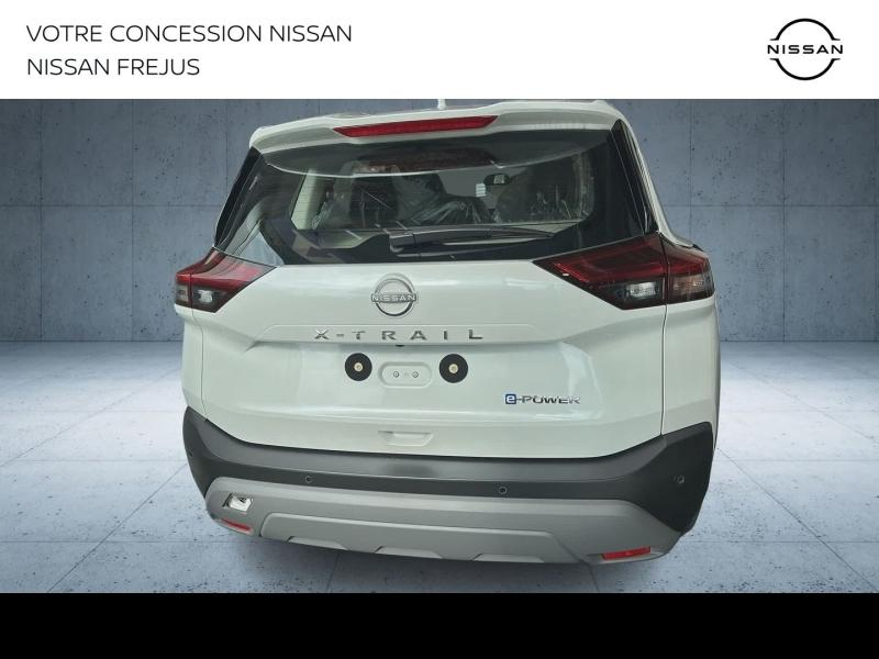 Photo 9 de l’annonce de NISSAN X-Trail d’occasion à vendre à FRÉJUS