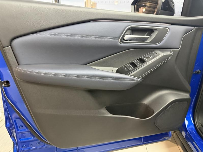 Photo 19 de l’annonce de NISSAN Qashqai d’occasion à vendre à PAYS DE GEX