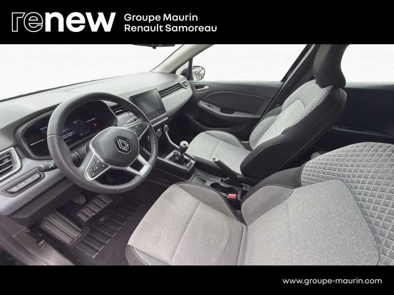 Photo 9 de l’annonce de RENAULT Clio d’occasion à vendre à SAMOREAU