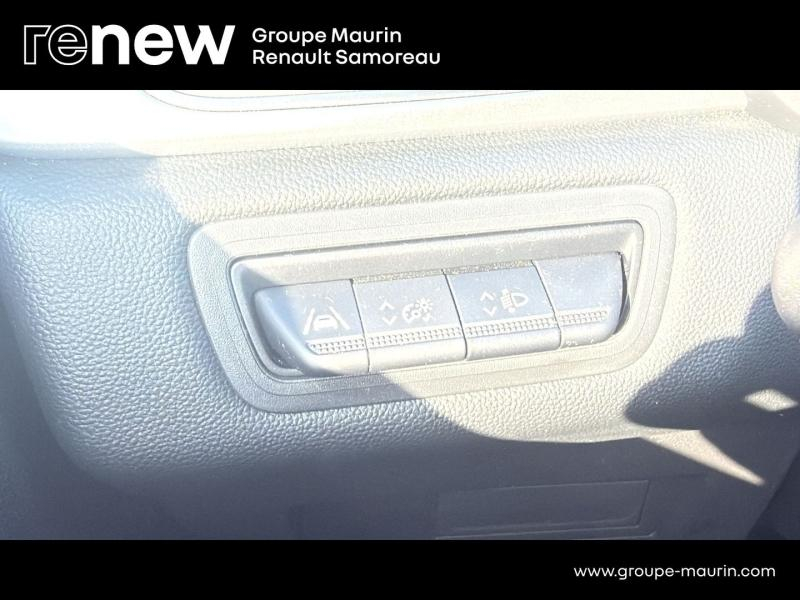 Photo 19 de l’annonce de RENAULT Captur d’occasion à vendre à SAMOREAU