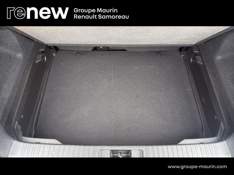 Photo 10 de l’annonce de RENAULT Captur d’occasion à vendre à SAMOREAU