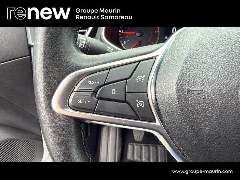 Photo 20 de l’annonce de RENAULT Clio d’occasion à vendre à SAMOREAU