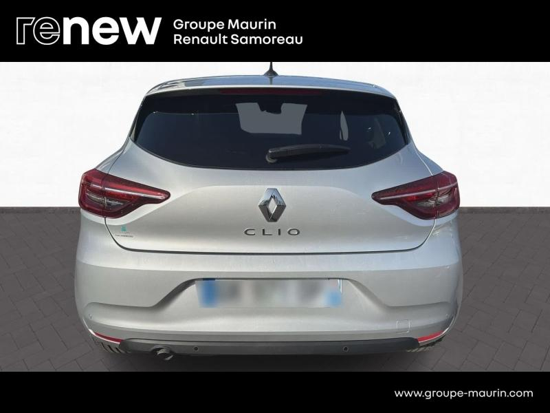 Photo 5 de l’annonce de RENAULT Clio d’occasion à vendre à SAMOREAU