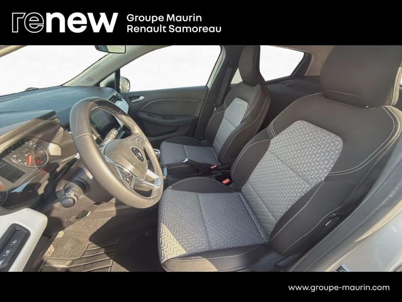 Photo 11 de l’annonce de RENAULT Clio d’occasion à vendre à SAMOREAU