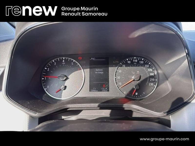 Photo 19 de l’annonce de RENAULT Clio d’occasion à vendre à SAMOREAU