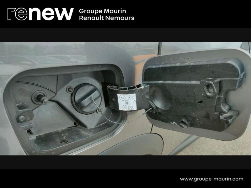 Photo 9 de l’annonce de RENAULT Captur d’occasion à vendre à SAINT PIERRE LES NEMOURS