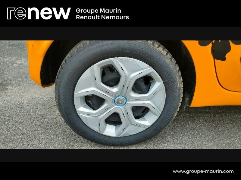 Photo 9 de l’annonce de RENAULT Twingo d’occasion à vendre à SAINT PIERRE LES NEMOURS