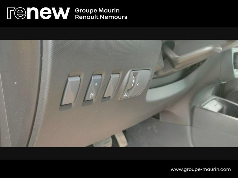 Photo 18 de l’annonce de RENAULT Twingo d’occasion à vendre à SAINT PIERRE LES NEMOURS