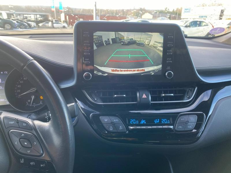 Photo 10 de l’annonce de TOYOTA C-HR d’occasion à vendre à AUBIÈRE