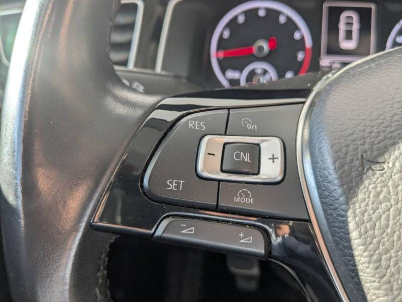 Photo 10 de l’annonce de VOLKSWAGEN Polo d’occasion à vendre à PAYS DE GEX