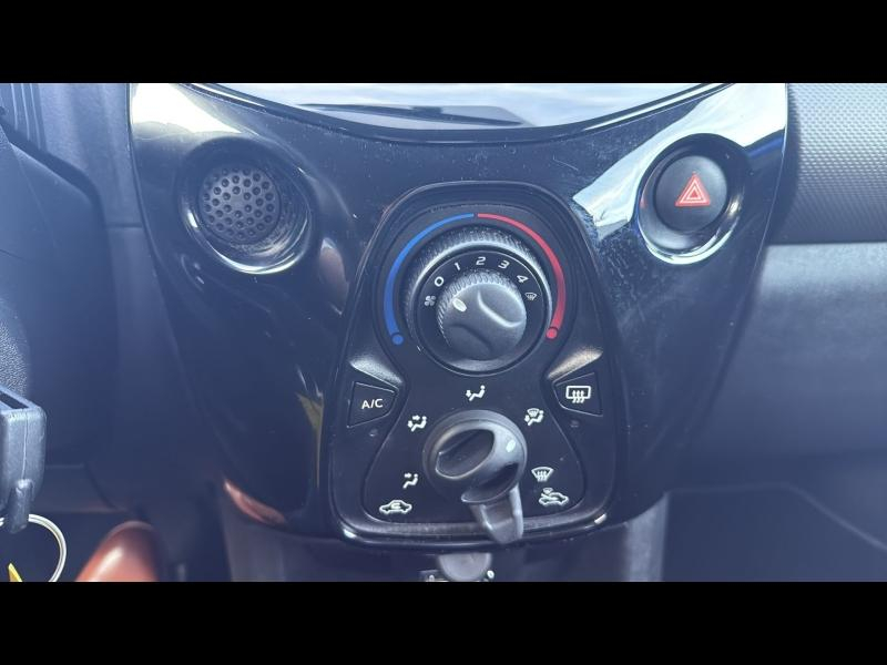 Photo 14 de l’annonce de PEUGEOT 108 d’occasion à vendre à CHAMBERY