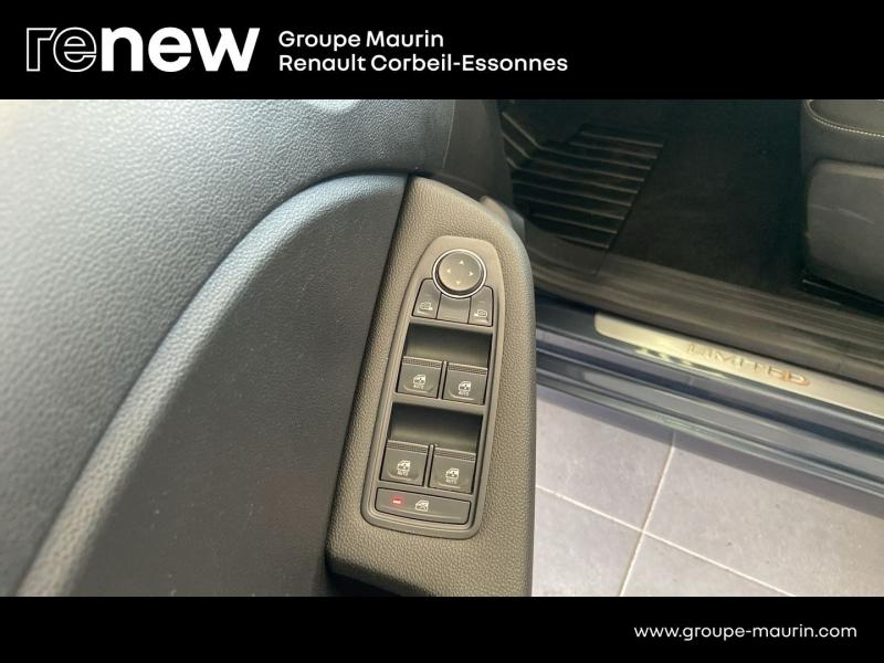 Photo 20 de l’annonce de RENAULT Clio d’occasion à vendre à CORBEIL-ESSONNES